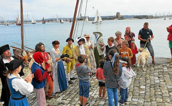Lire la suite à propos de l’article Le Télégramme Les fêtes maritimes se préparent activement à Camaret-sur-Mer