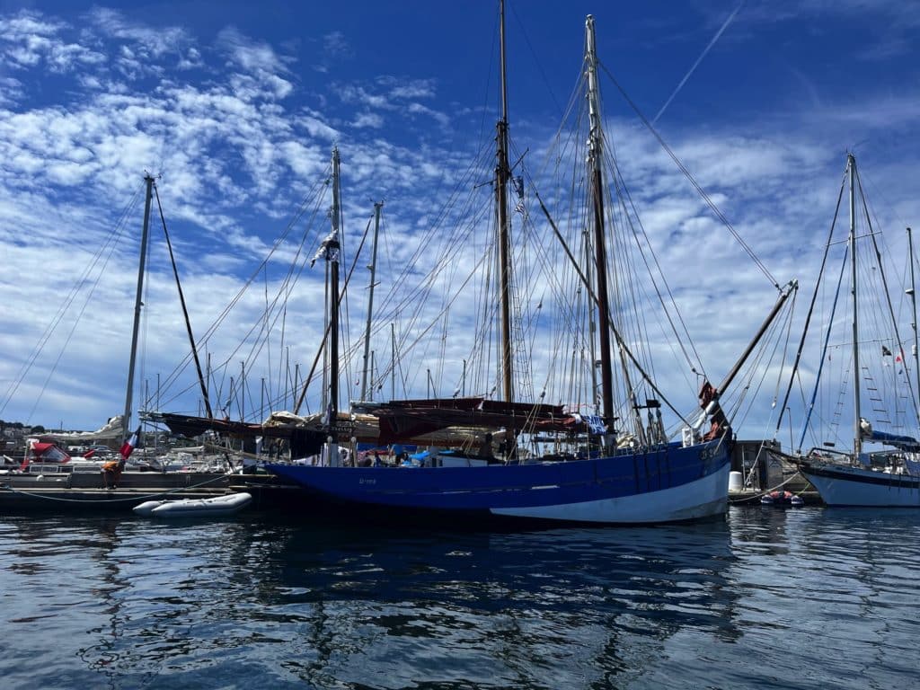 langoustier amarré à Camaret